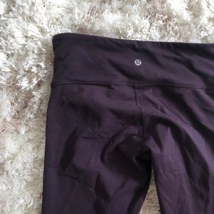 lululemon 🍋 wunder under pants black cherry sz 8